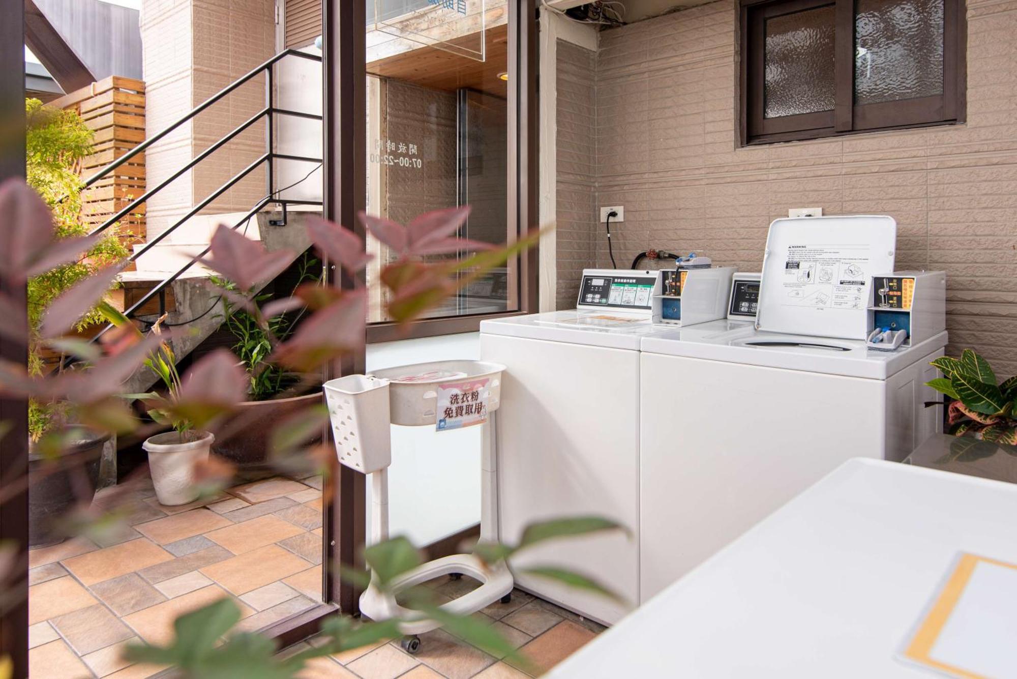 Lishiuan Hotel Hualien Buitenkant foto