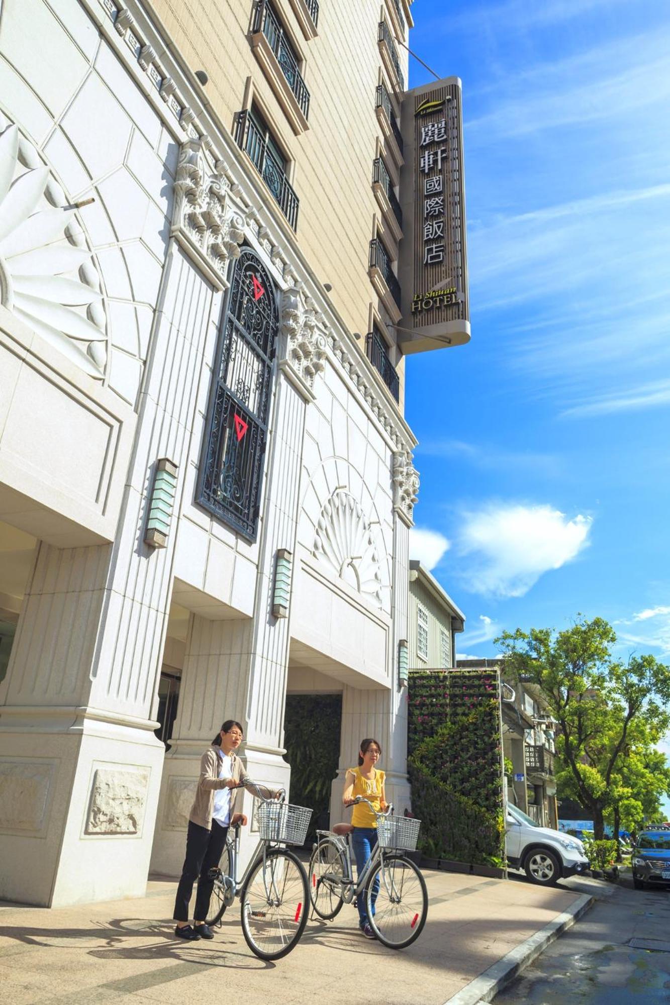 Lishiuan Hotel Hualien Buitenkant foto
