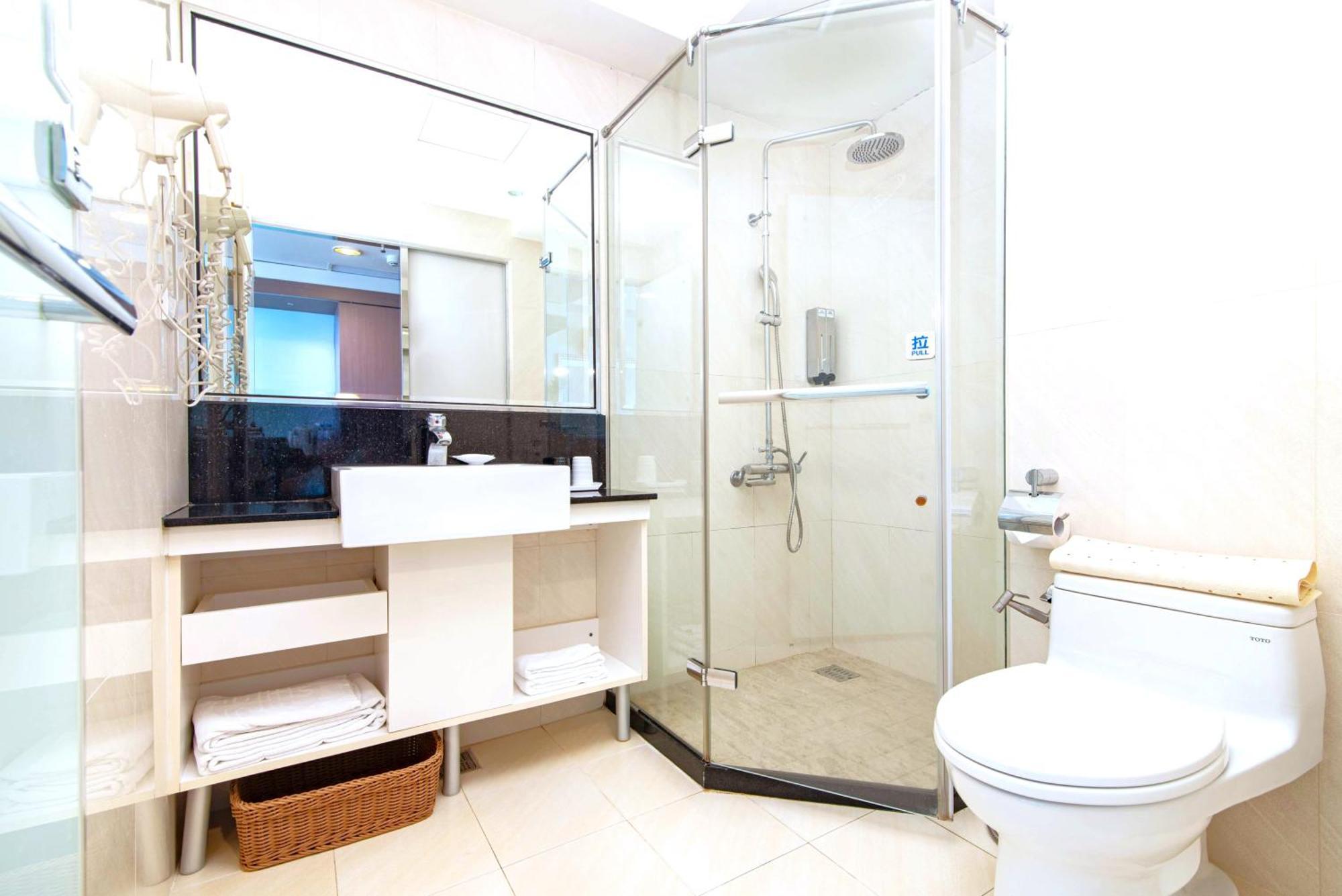 Lishiuan Hotel Hualien Buitenkant foto